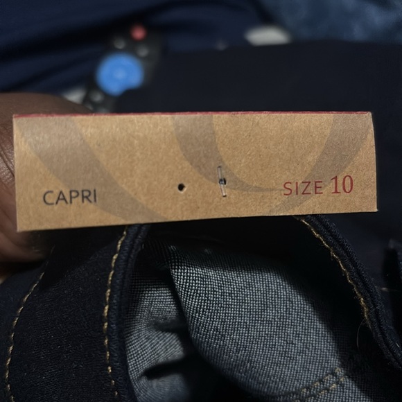 Women's Navy Ankle Jeans - Picture 5 of 5